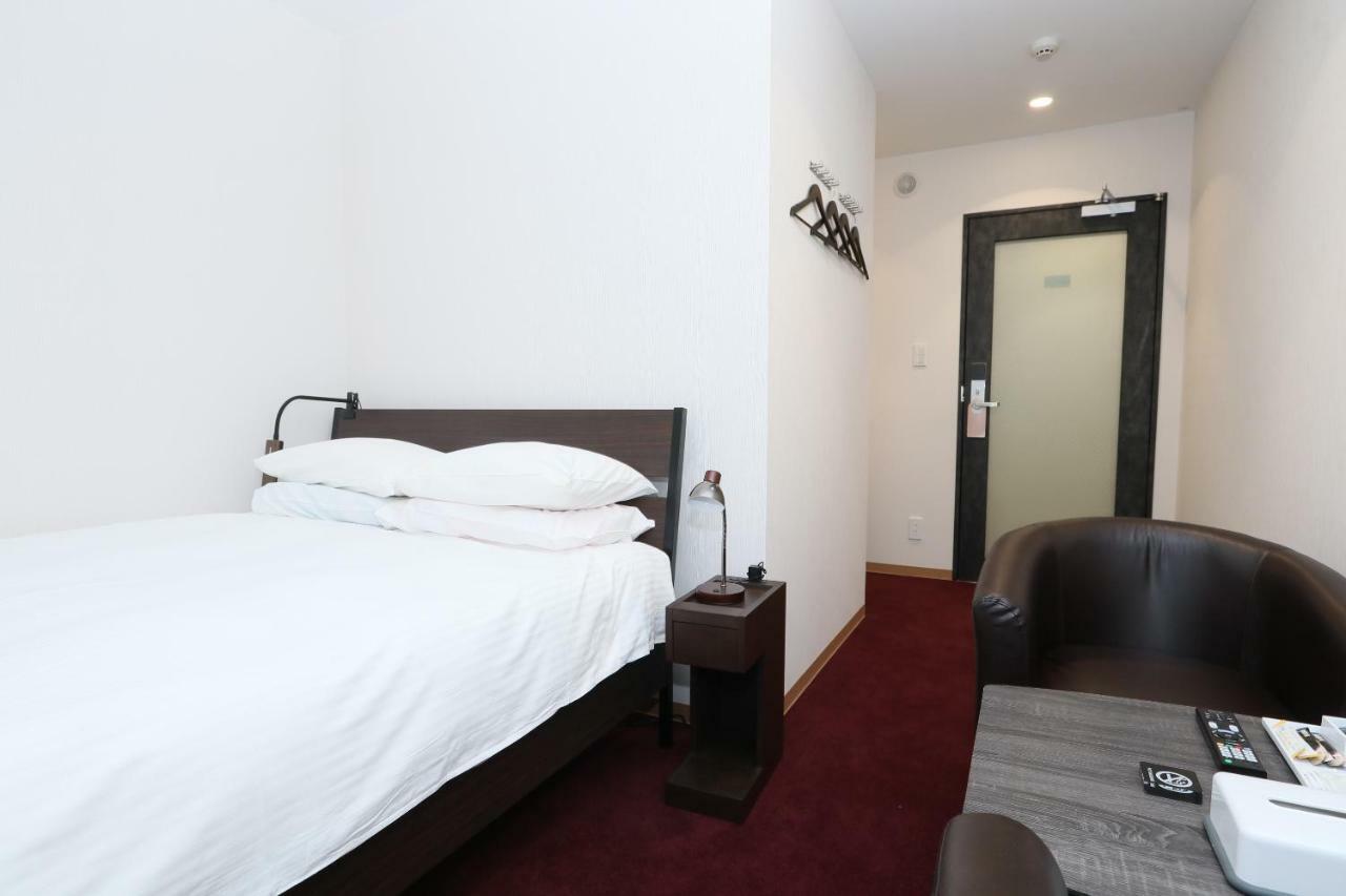 Business Capsule Hotel Lightning Hotel Asakusa Tokyo Luaran gambar